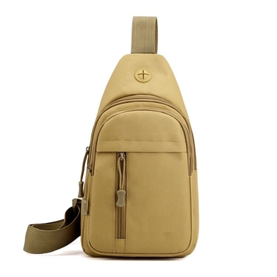 Cruz multifuncional - saco BSCI unisex do estilingue da camuflagem da tela do nylon do saco do estilingue do corpo