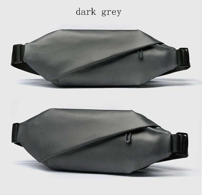 O saco impermeável Fanny Pack Waist Pouch Bag da correia da forma para homens cruza - o corpo